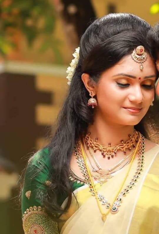 ANARKALI BEAUTY PARLOUR EDAVANNAPPARA